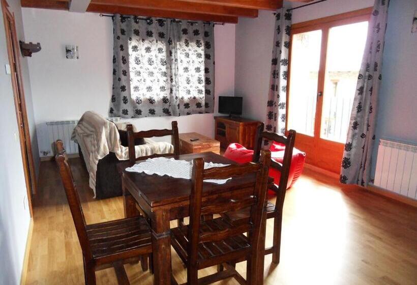 1ベッドルームアパートメント, Pensió I Apartaments La Bordeta