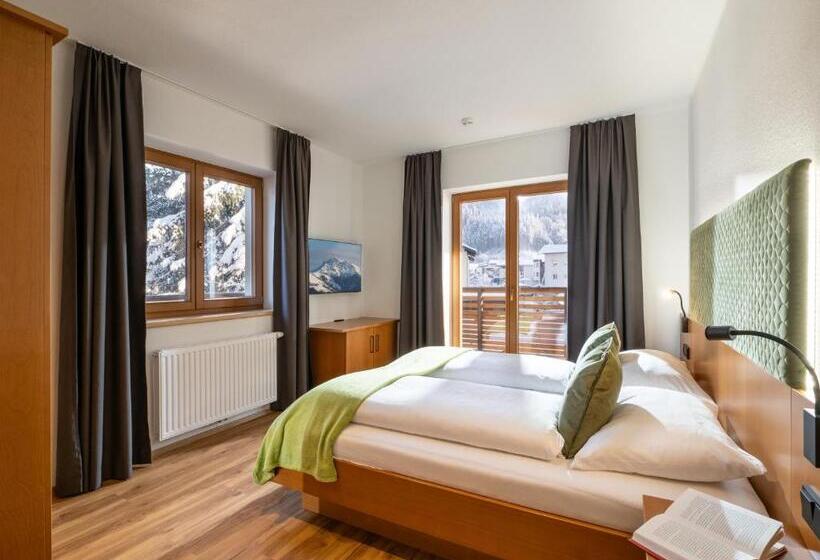 Апартаменты 3 Спальни, Brixentalerhof