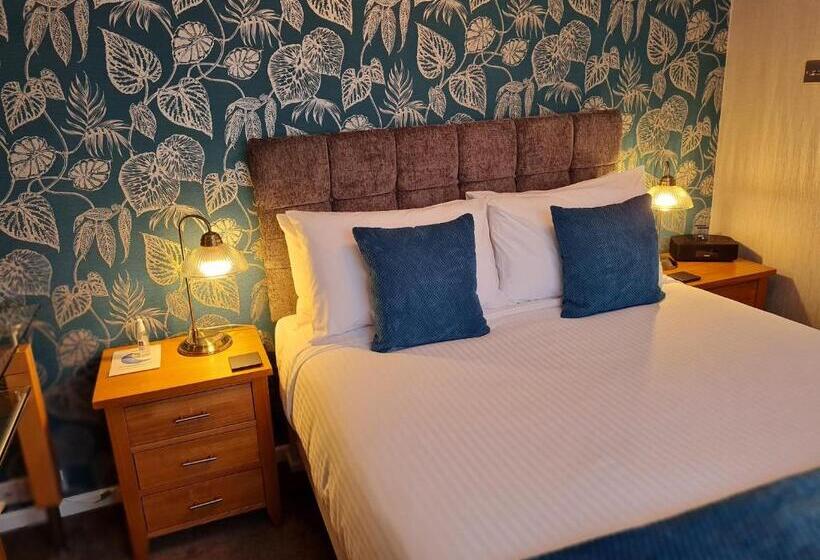 Люкс Премиум, Brookside Guest House & Mini Spa