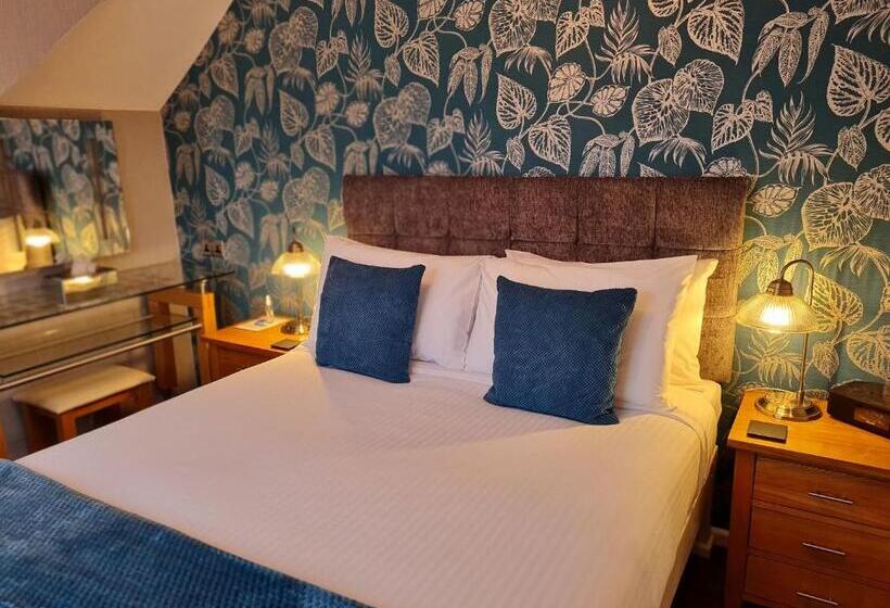 Люкс Премиум, Brookside Guest House & Mini Spa