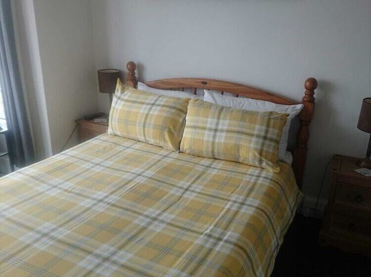 Номер Стандарт Вид на Море, Fairways Guest House