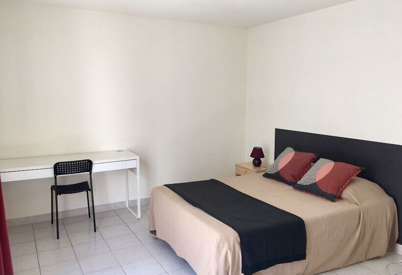 Апартаменты 1 Спальня, City Residence Avignon