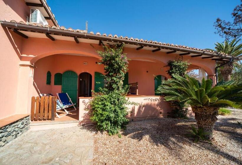 استودیوی استاندارد با چشم‌انداز دریا, Gavila's Residenza Turistico Alberghiera