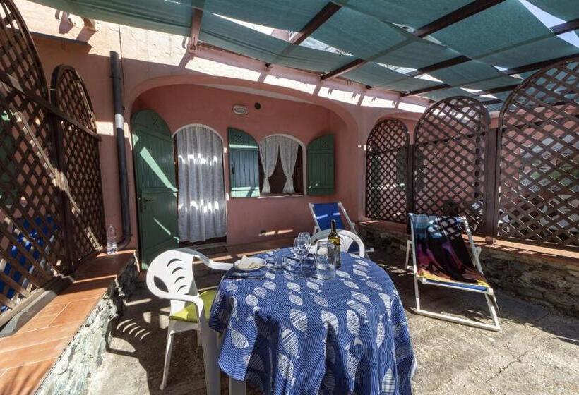 استودیو استاندارد با چشم‌انداز, Gavila's Residenza Turistico Alberghiera