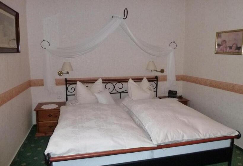Номер Стандарт, Alte Weinstuben Steinfelder Hof Garni