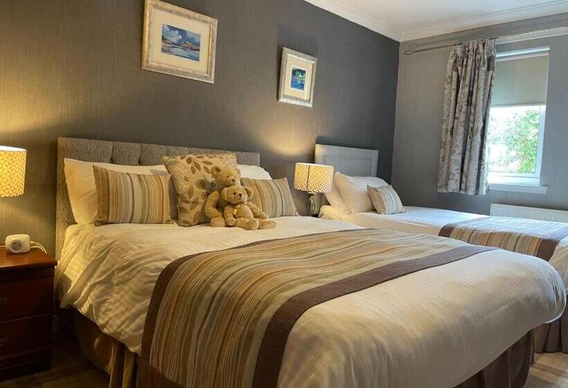 패밀리 룸, Gowanlea Guest House