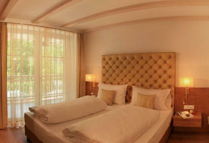 Апартаменты 1 Спальня, überbacherhof