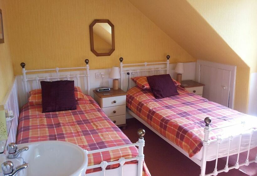 חדר סטנדרט חדר אמבטיה משותף, Mackenzie Guest House