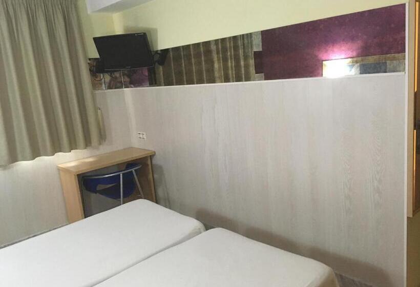 Номер Basic, Hostal Ducal