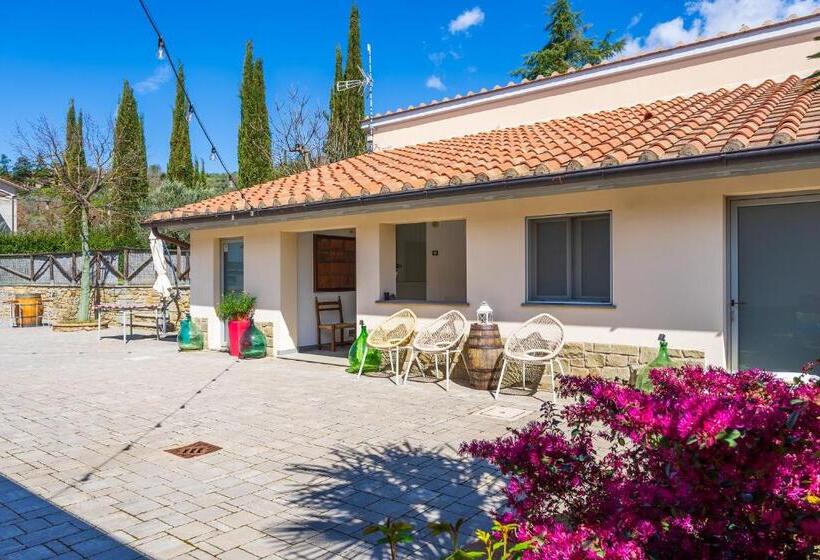 스탠다드 트리플 룸, Agriturismo Fattoria Podere Peciano