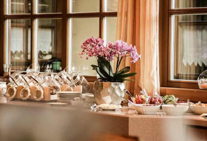 Номер Стандарт с Балконом, Haus Kathrin
