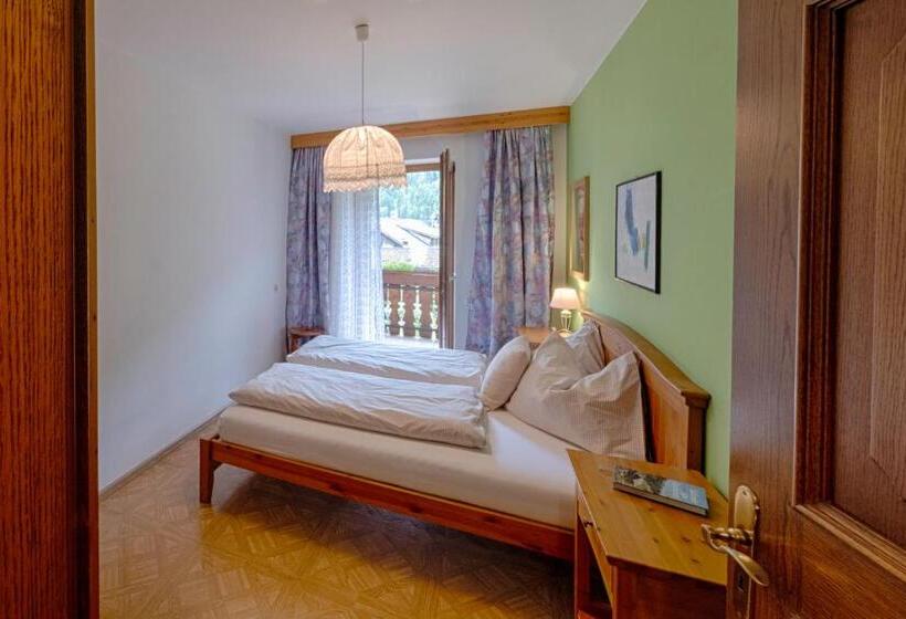 Апартаменты 3 Спальни, Residence Obermoarhof   Comfortable Apartments For Families, Swimmingpool, Playing Grounds, Almencar