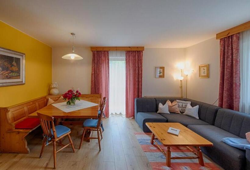 Апартаменты 3 Спальни, Residence Obermoarhof   Comfortable Apartments For Families, Swimmingpool, Playing Grounds, Almencar