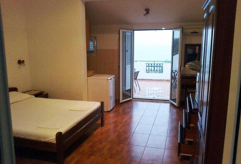스탠다드 스튜디오 바다 전망, Oaza Guest House