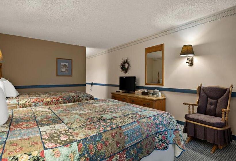 Номер Deluxe, Country Living Inn