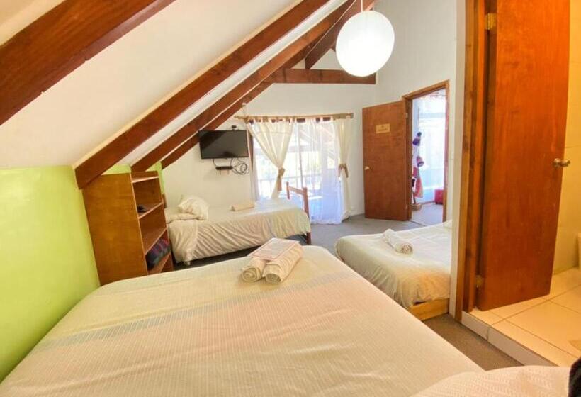 패밀리 룸, Pucontours Hostal   Hostel