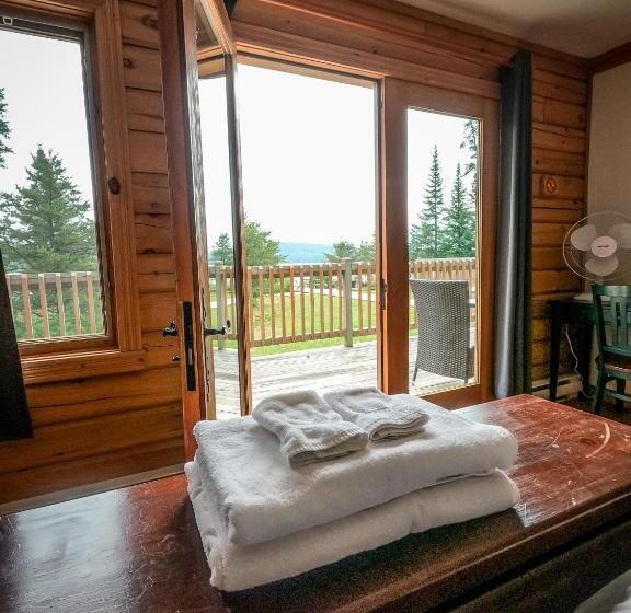 Номер Superior, Camp Taureau   Altaï Canada