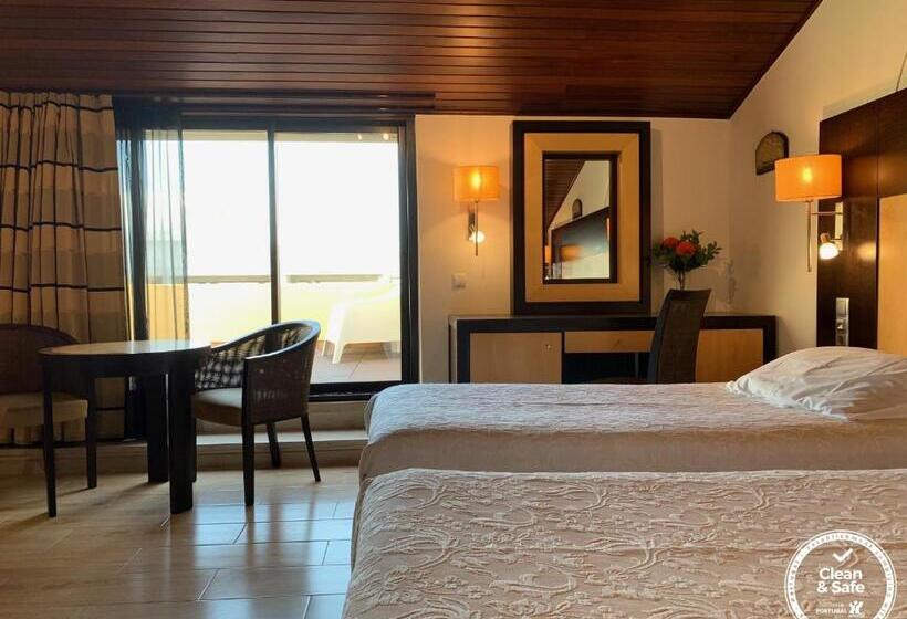 Студио Стандарт с Террасой, Discovery Apartment Carnaxide