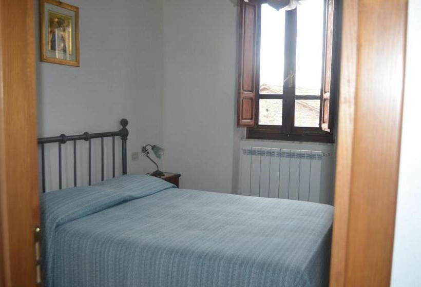 Апартаменты 1 Спальня Вид на Сад, Agriturismo Flora
