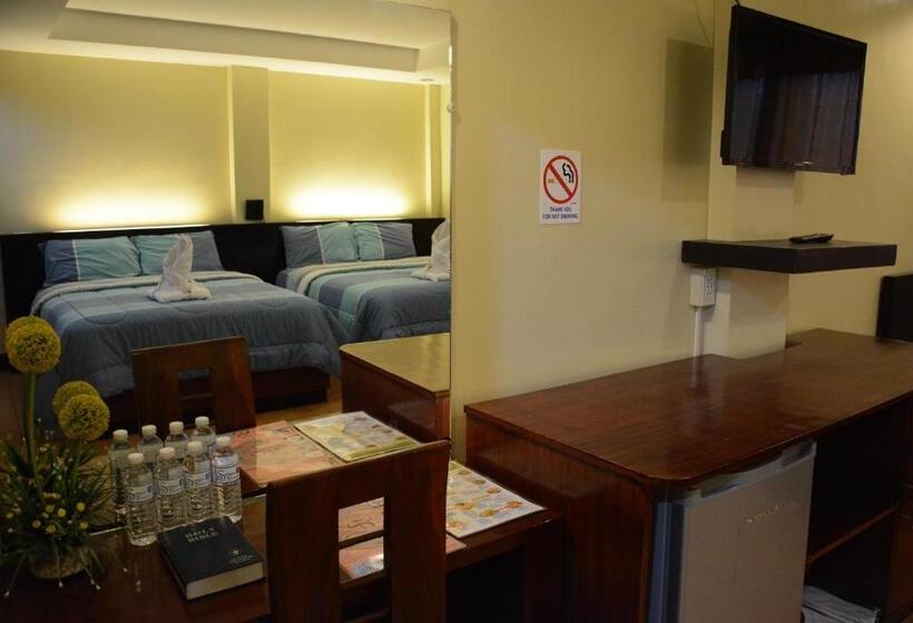 חדר משפחתי, Siayan Travellers Inn
