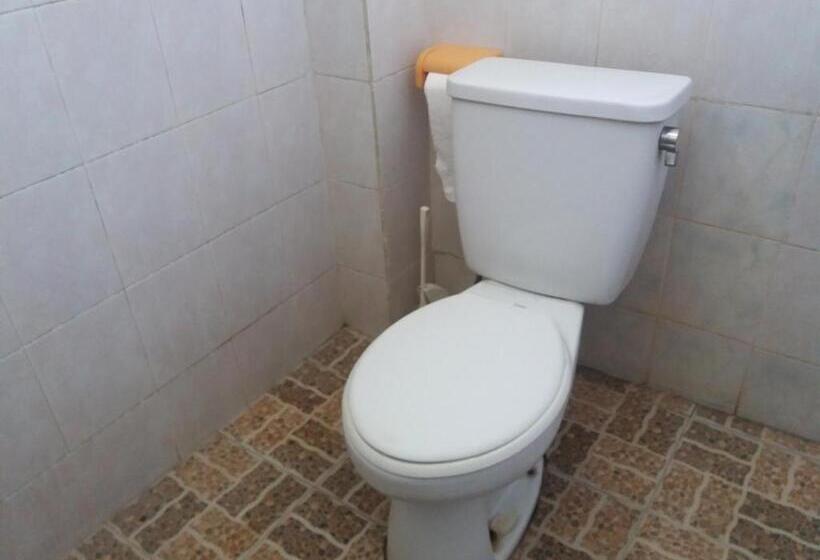 Номер Deluxe, Kembar Inn Padangbai