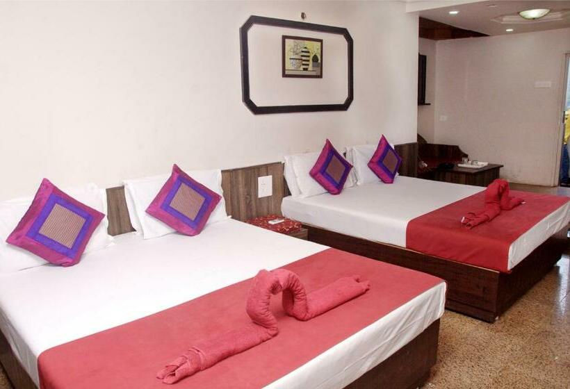 Четырехместный Номер Deluxe, Viva Guest House