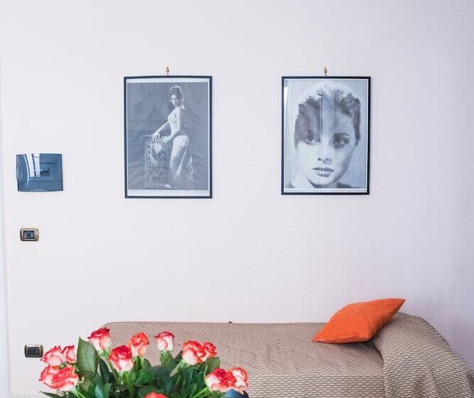 スタンダードルーム, Vittoria Guest House Battipaglia
