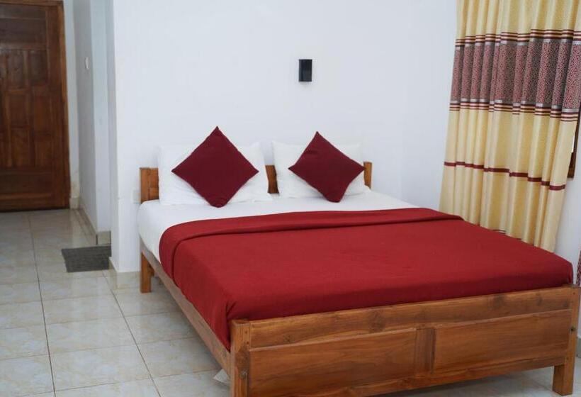 Номер Deluxe, Theevanni Resort