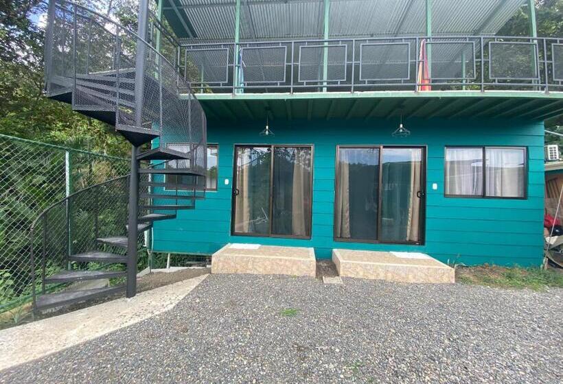 家庭间, The Jungle Container