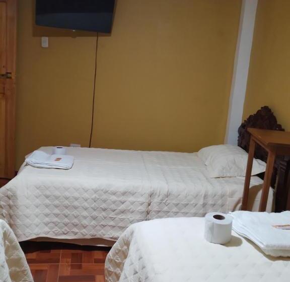 اتاق کلاسیک سه تخته, Dream House B&b