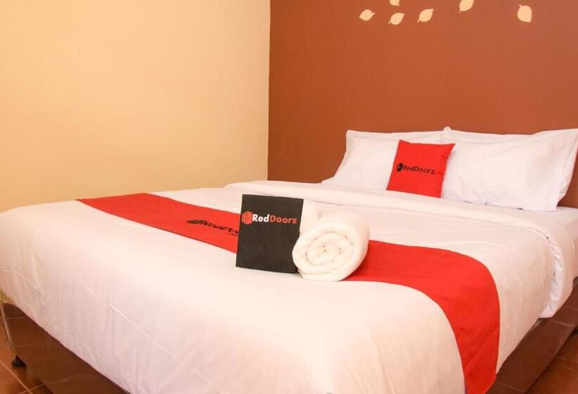 Номер Стандарт, Reddoorz At Mm Guesthouse Yogyakarta