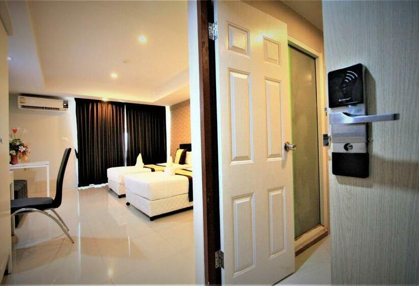 Номер Superior, Retreat Resort Pattaya
