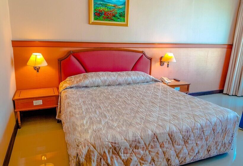 Номер Deluxe, Yannaty Hotel Halal