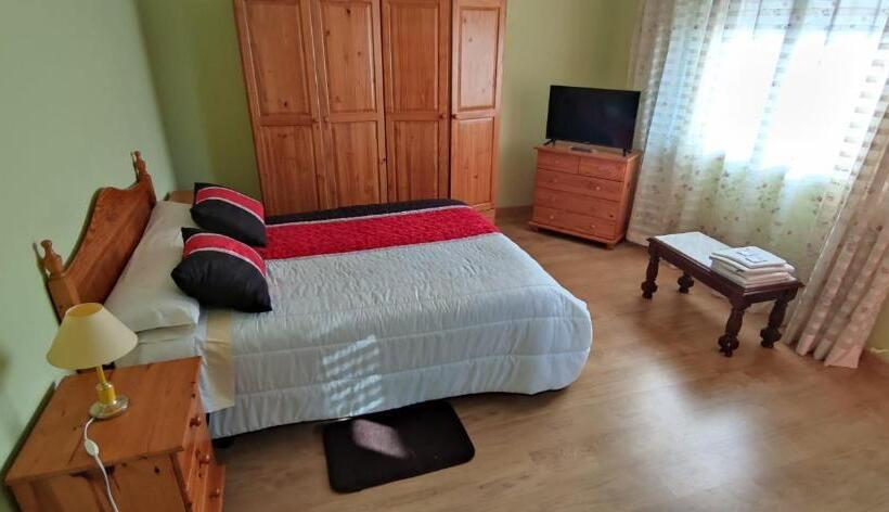 اتاق استاندارد با بالکن, Hostal Bodegón A Cosecha