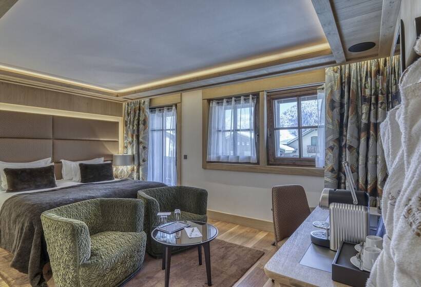 اتاق خانوادگی, Armancette   The Leading Hotels Of The World