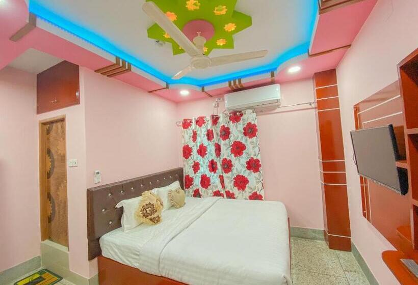 اتاق سوپریور, As Shams International