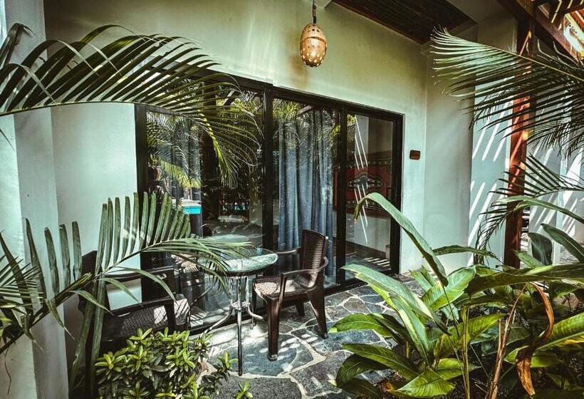 디럭스 룸, Villa Eden Palomino
