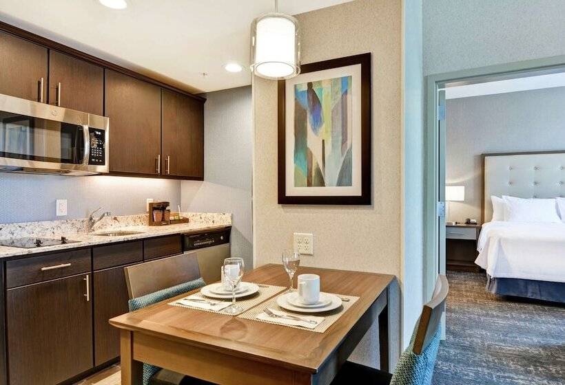 Люкс 2 Спальни, Homewood Suites By Hilton Poughkeepsie