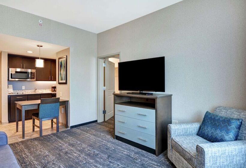 Люкс, Homewood Suites By Hilton Poughkeepsie