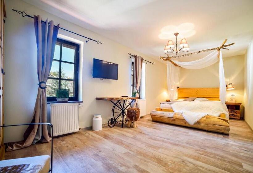 Номер Deluxe, Resort Mlýn černovice