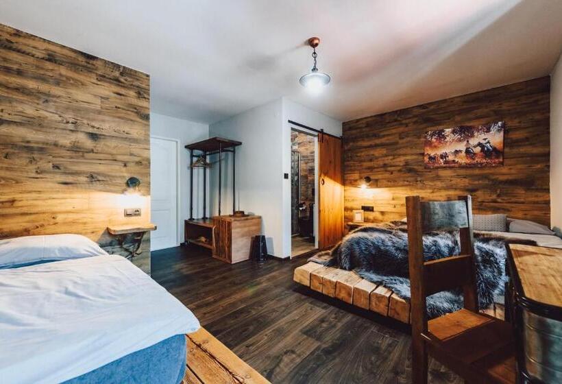 Трехместный Номер Deluxe, Resort Mlýn černovice
