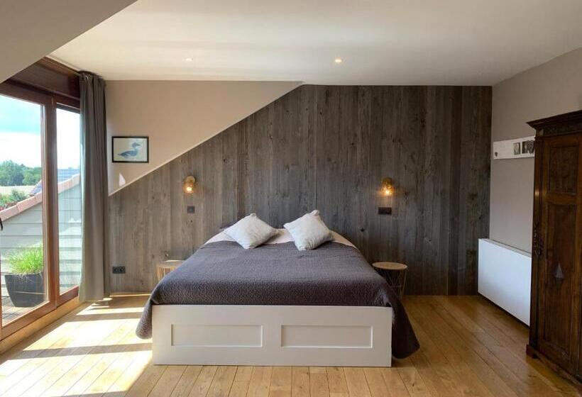 اتاق سوپریور, La Ferme Des Eglantines