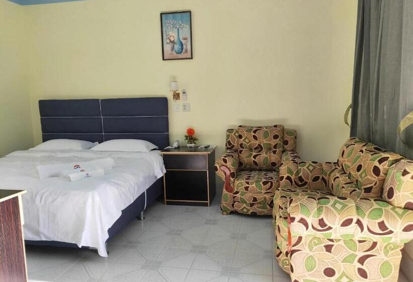 اتاق استاندارد با تخت بزرگ, Sunshine View Hotel And Restaurant
