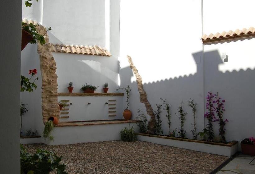 آپارتمان 1 خوابه, Alhajas De Cordoba