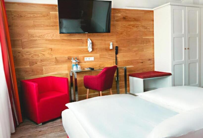 Номер Стандарт, Donauhotel Ingolstadt