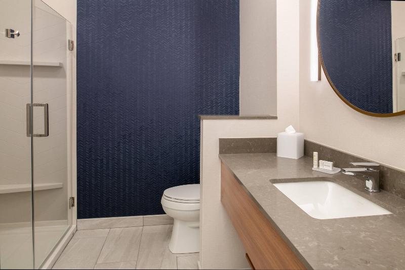 스탠다드 룸 킹사이즈 침대, Fairfield Inn & Suites By Marriott Wenatchee