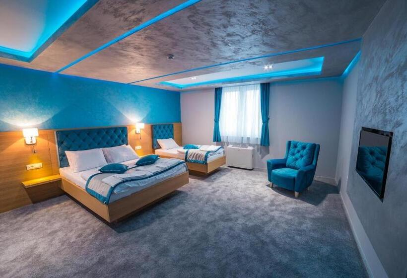 スタンダードトリプルルーム, Motel Felikitas