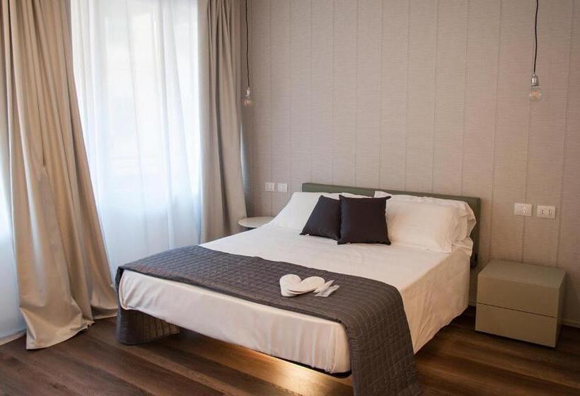Номер Deluxe с Балконом, Homy Bnb
