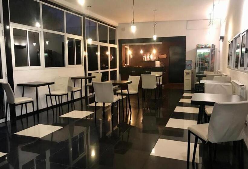 Четырехместный Номер Стандарт, Alondra Boutique