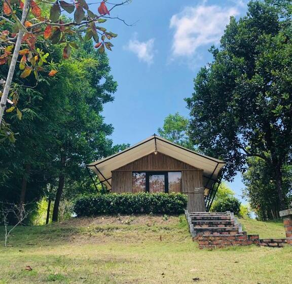 Standard Tent, Dbambookamp Desa Wisata Ekang